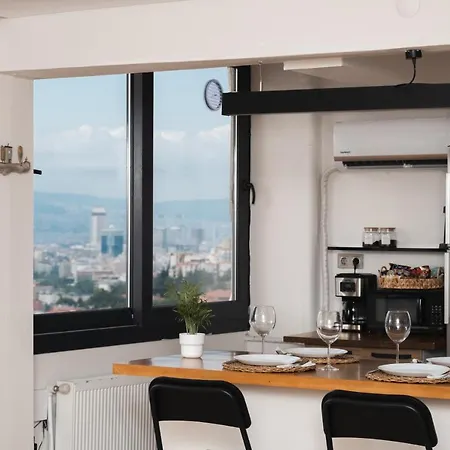 Near The Historical Elevator With A Sea View Appartamento Smirne